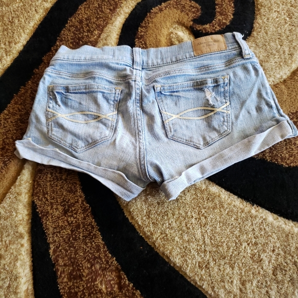 Abercrombie & Fitch Jean Shorts - Picture 4 of 5